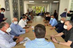 Secretário da SEDU se reúne com 22 prefeitos da AMEPAR em Londrina  -  Londrina, 10/09/2021  -  Foto: SEDU