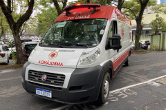 O município de Adrianópolis recebeu uma ambulância de suporte básico, para reforço do Serviço de Atendimento Móvel de Urgência (Samu). O veículo no valor de R$ 161,5 mil foi entregue nesta quarta-feira (15) pelo secretário de Estado da Saúde, Beto Preto.  -  Curitiba, 15/09/2021  -  Foto: Américo Antonio/SESA