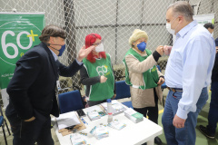 A Feira da Cidadania com serviços públicos gratuitos chega ao Bairro Novo e Sítio Cercado nesta sexta-feira (17). O evento será realizado no Centro de Esportes e Lazer Bairro Novo (Rua Ourizona, 681 - Sítio Cercado) e tem como objetivo atender à comunidade com serviços gratuitos em diversas áreas.  -  Curitiba, 15/09/2021  -  Foto: SEJUF