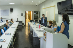 Produtores do Projeto Seda assinam convênio com Fundo de Apoio à Sericultura. Foto: UEM