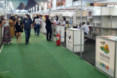 O Estado do Paraná foi representado na 28ª Agrinordeste, tradicional feira realizada em Recife (PE), que termina nesta sexta-feira (08). O evento é uma oportunidade para a atração de mais turistas ao Estado, especialmente no turismo rural e no enoturismo, principais destaques paranaenses na feira. -  Curitiba, 07/10/2021  -  Foto: Paraná Turismo