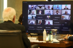 O Consórcio Brasil Verde, nova iniciativa que está sendo criada pelo Fórum Nacional de Governadores para proteção do meio ambiente, tem apoio do Paraná. O governador em exercício Darci Piana declarou a adesão do Estado durante o encontro online realizado nesta quinta-feira (14), que reuniu representantes dos demais estados brasileiros para discutir o detalhamento do plano.Foto: Ari Dias/ AEN.