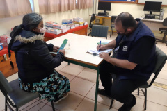 A Controladoria-Geral do Estado (CGE) já esteve em 161 municípios com o programa CGE Itinerante, que completa dois anos neste mês. O objetivo do programa é acompanhar atendimentos presenciais do Estado e ouvir dos seus usuários a opinião sobre o serviço. Nesse período, a maior demanda foi sobre a distribuição de vacinas contra a Covid-19, com 119 visitas.  - Curitiba, 15/10/2021 - Foto: CGE