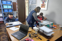 Professora de Educação Especial há 30 anos, Jaqueline Bensi Siqueira desenvolve no Colégio Estadual João Paulo I, em Curitiba, um trabalho colaborativo voltado ao aprendizado individualizado e à sensibilização dos professores. - Curitiba, 15/10/2021 - foto: SEED