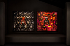 Uma obra feita em parceria entre os artistas OSGEMEOS e o britânico Banksy, em 2013, faz parte da exposição ?OSGEMEOS: Segredos?, em cartaz no Museu Oscar Niemeyer (MON) até 3 de abril de 2022. Este é o primeiro trabalho de Banksy mostrado no Brasil. - Curitiba, 18/10/2021 - Foto: Eduardo Macarios