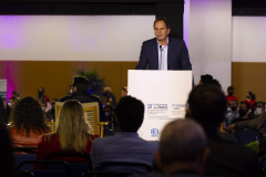 A situação do abastecimento de água para o futuro diante das mudanças climáticas foi um dos temas abordados em painéis de debates durante o 31º Congresso Brasileiro de Engenharia Sanitária e Ambiental, em Curitiba. Organizado pela Associação Brasileira de Engenharia Sanitária e Ambiental (Abes), é o primeiro grande evento realizado na Capital após o início da pandemia. -  Curitiba, 20/10/2021 - Foto: Andre Thiago Chaves Aguiar