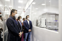 O governador Carlos Massa Ratinho Junior participou nesta quinta-feira (21) em Mandaguari, na Região Norte, da inauguração da nova planta da SuperBAC, empresa especializada em soluções biotecnológicas de alta performance para os segmentos de agricultura, saneamento, óleo e gás e bens de consumo. - Mandaguari, 21/10/2021 - Foto: Gilson Abreu/AEN