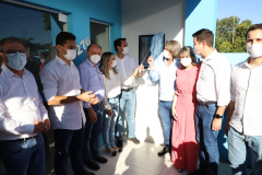O município de Santa Tereza do Oeste ganhou nesta sexta-feira (22) uma piscina térmica pública para atendimento da população idosa. O local será um centro de reabilitação, com atividades como hidroginástica e fisioterapia e atendimento psicológico. A estrutura foi construída com recursos viabilizados pelo Estado e inaugurada nesta sexta-feira (22) pelo governador Carlos Massa Ratinho Junior.Foto: Ari Dias/AEN