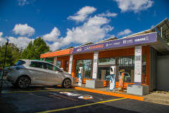 A Companhia Paranaense de Energia lançou na tarde desta segunda-feira (25/10) o programa Carsharing Copel, de compartilhamento de carros elétricos e locação de curta duração, em parceria com a Renault do Brasil.  -  Curitiba, 25/10/2021 -  Foto: Copel