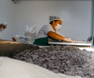 Balas, pescados e cachaça: a riqueza dos produtos do Litoral.Foto Gilson Abreu/AEN